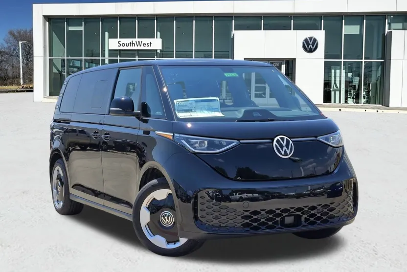 2025 Volkswagen ID. Buzz Pro S photo 1