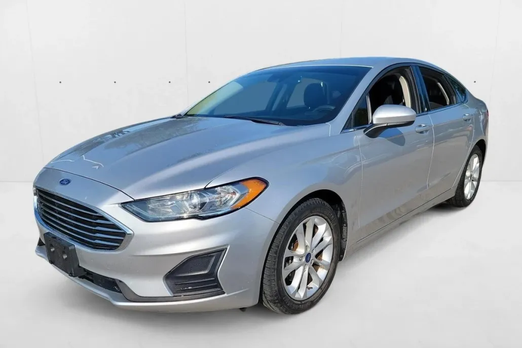 2019 Ford Fusion SE photo 1
