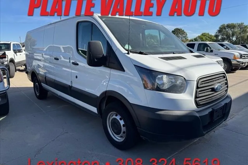 2018 Ford Transit photo 1