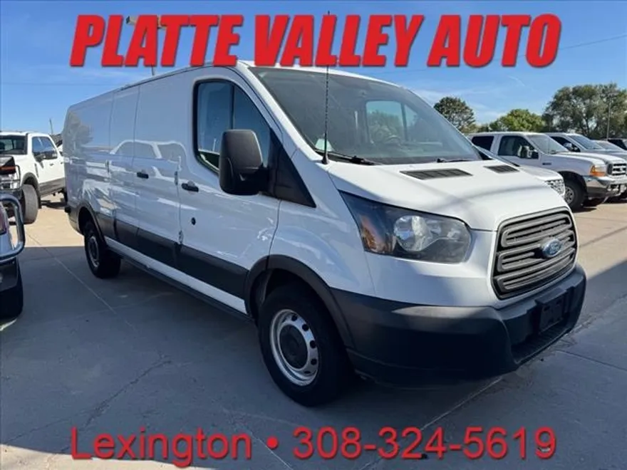 2018 Ford Transit photo 1