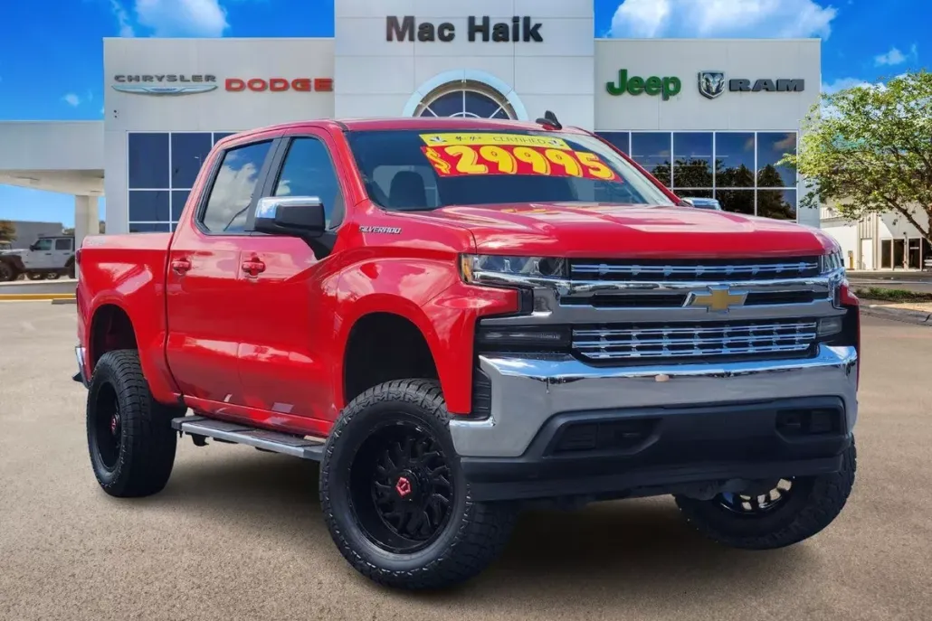 2020 Chevrolet Silverado 1500 LT photo 1