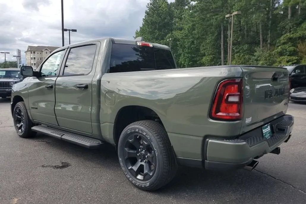2026 Ram 1500 Express photo 1