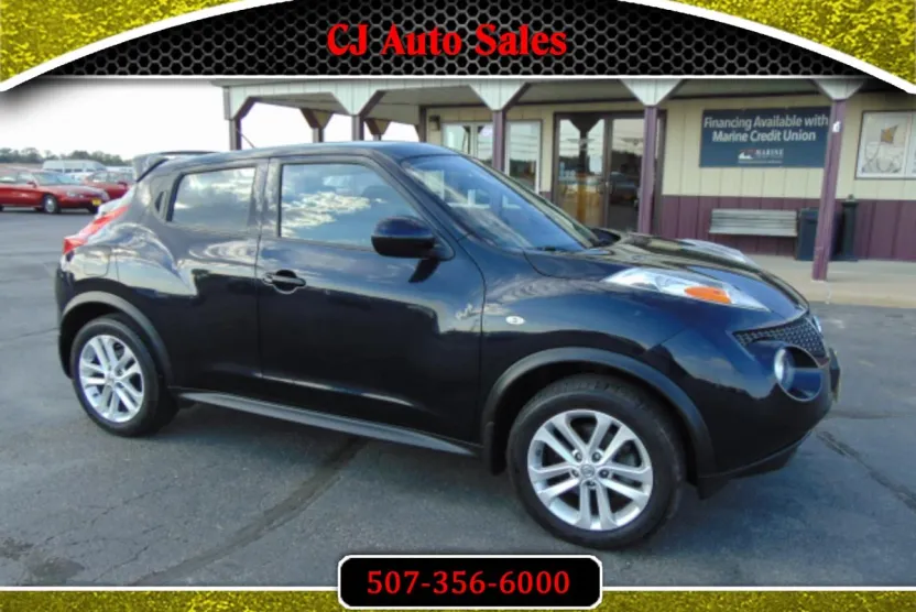 2014 Nissan Juke S photo 1
