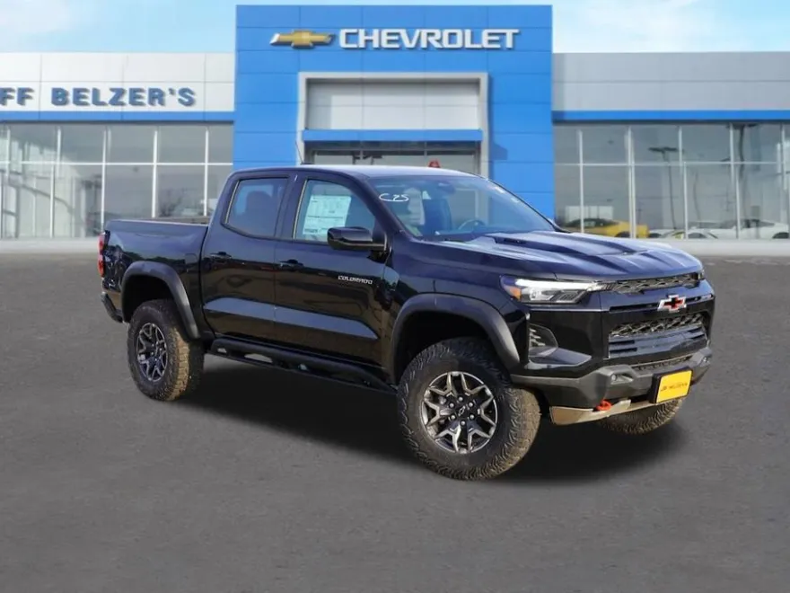 2025 Chevrolet Colorado ZR2 photo 1