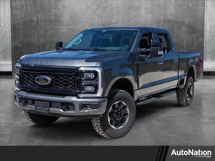 2025 Ford F-250 Lariat photo 1