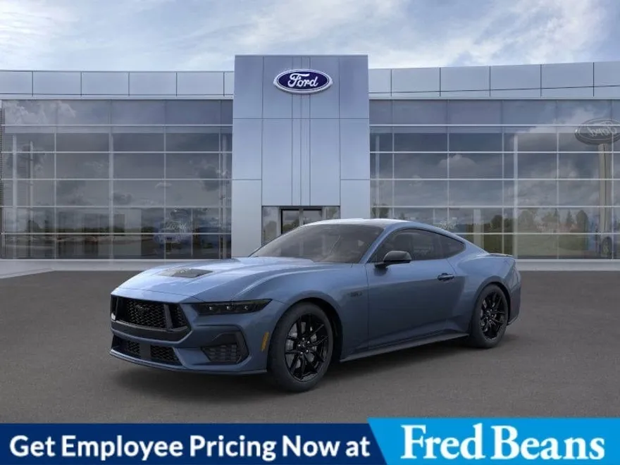 2025 Ford Mustang GT photo 1