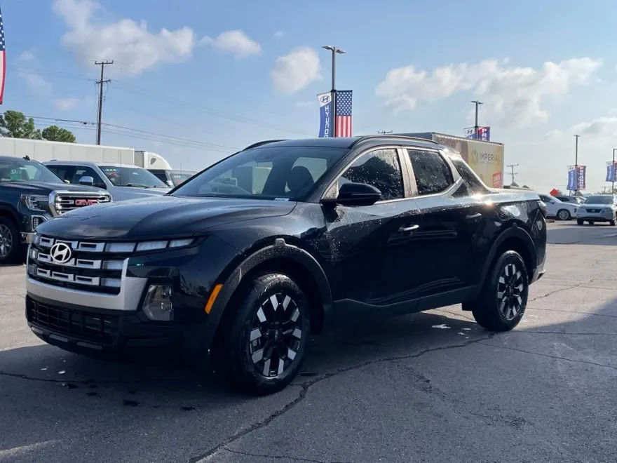 2025 Hyundai Santa Cruz SEL Activity photo 1