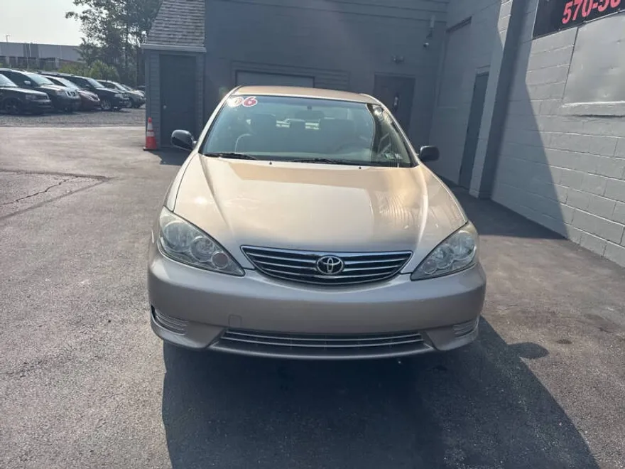 2006 Toyota Camry photo 1
