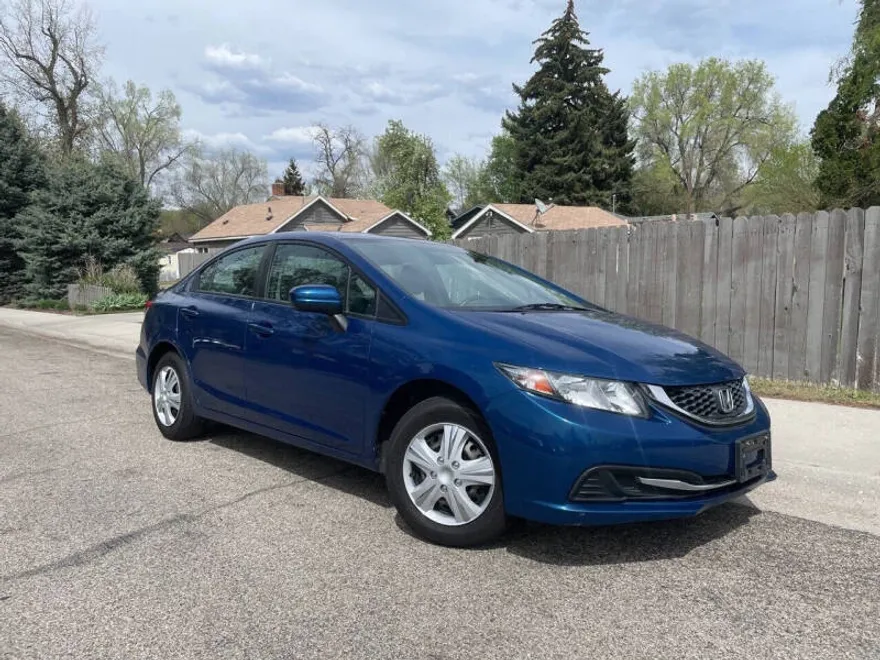 2015 Honda Civic LX photo 1