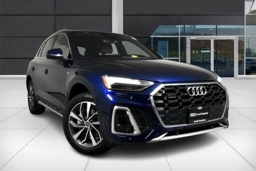 2024 Audi Q5 45 S line Premium photo 1