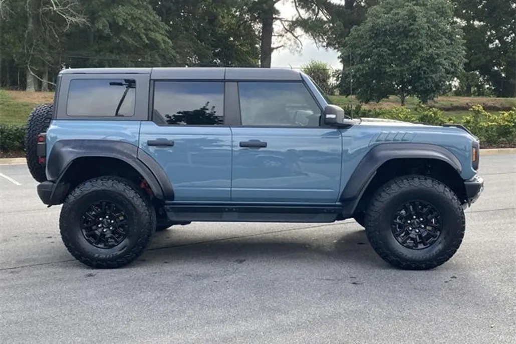 2023 Ford Bronco Raptor photo 1
