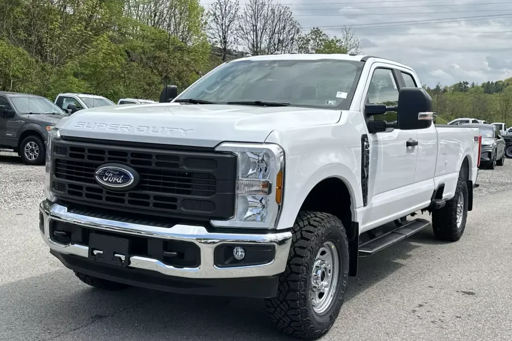 2025 Ford F-350 XL photo 1