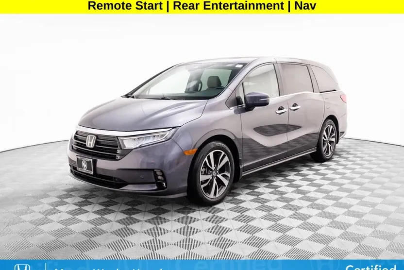 2023 Honda Odyssey Touring photo 1