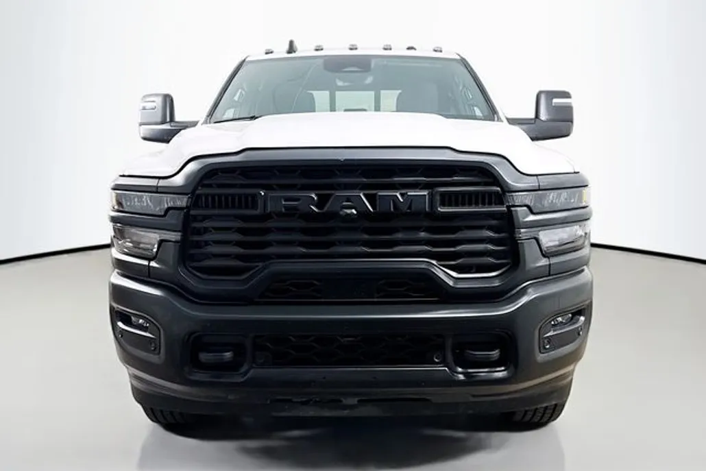 2025 Ram 3500 Tradesman photo 1