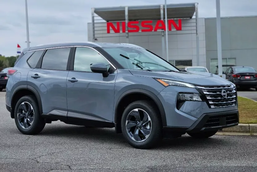 2026 Nissan Rogue SV photo 1