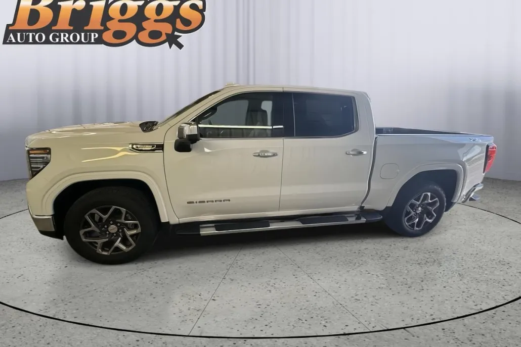 2026 Gmc Sierra 1500 SLT photo 1