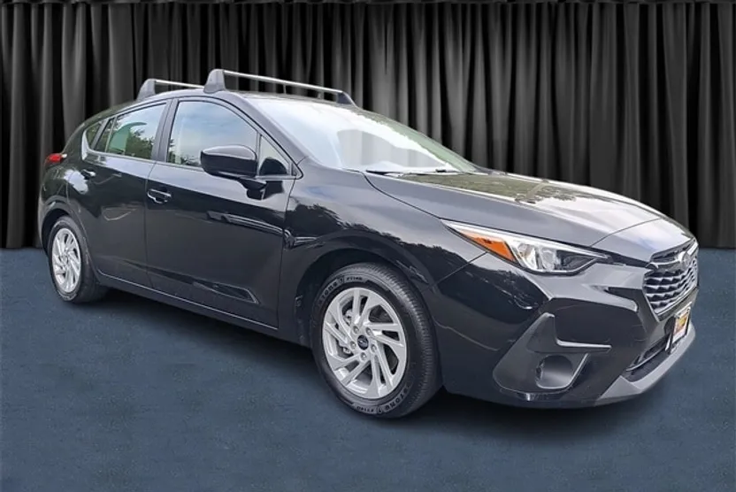 2024 Subaru Impreza Base photo 1
