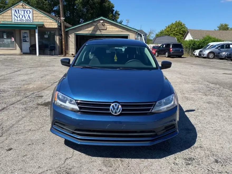 2016 Volkswagen Jetta 1.4T photo 1