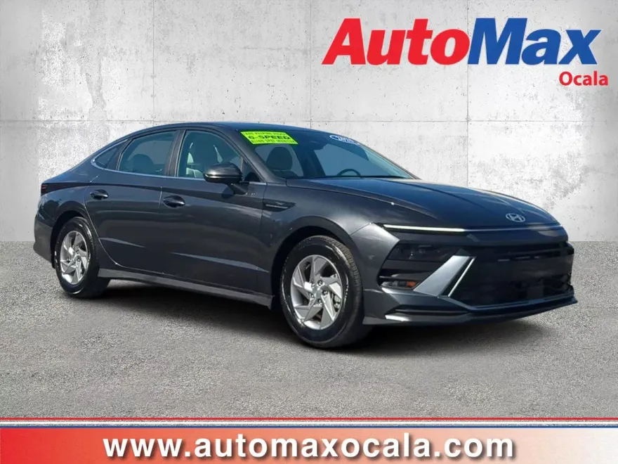 2025 Hyundai Sonata SE photo 1