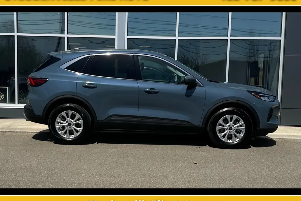 2023 Ford Escape Active photo 1