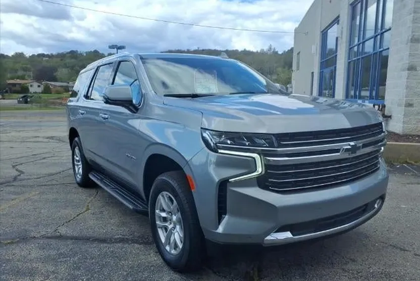 2024 Chevrolet Tahoe LT photo 1