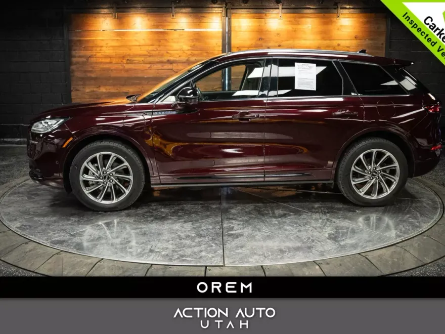 2021 Lincoln Corsair Grand Touring photo 1