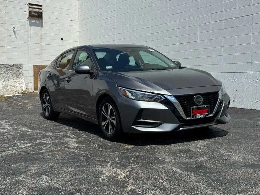2021 Nissan Sentra SV photo 1