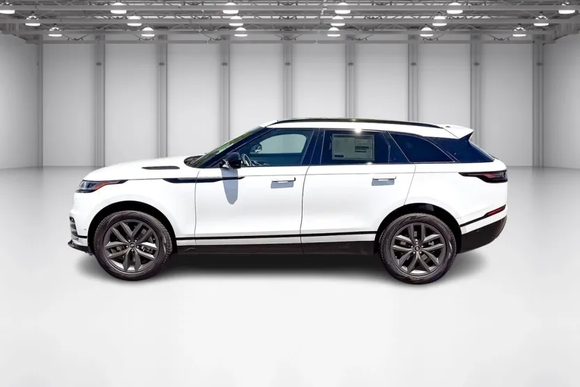 2026 Land Rover Range Rover Velar SE photo 1