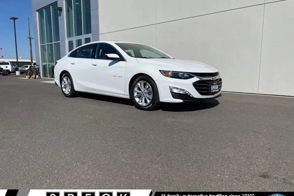 2022 Chevrolet Malibu 1LT photo 1