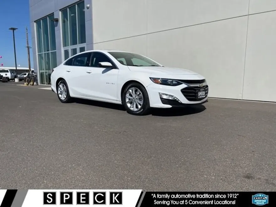 2022 Chevrolet Malibu 1LT photo 1