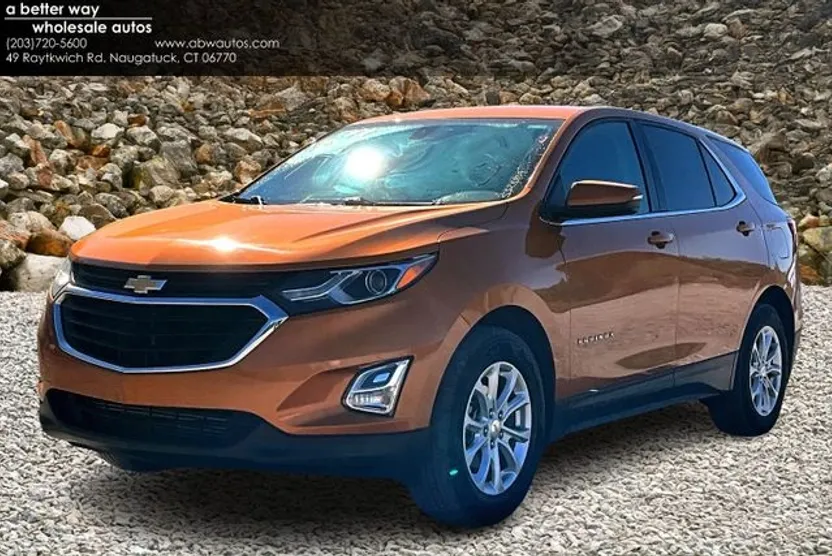 2018 Chevrolet Equinox LT photo 1