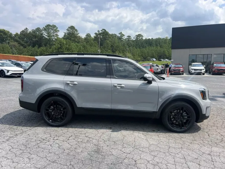 2025 Kia Telluride X-Line photo 1