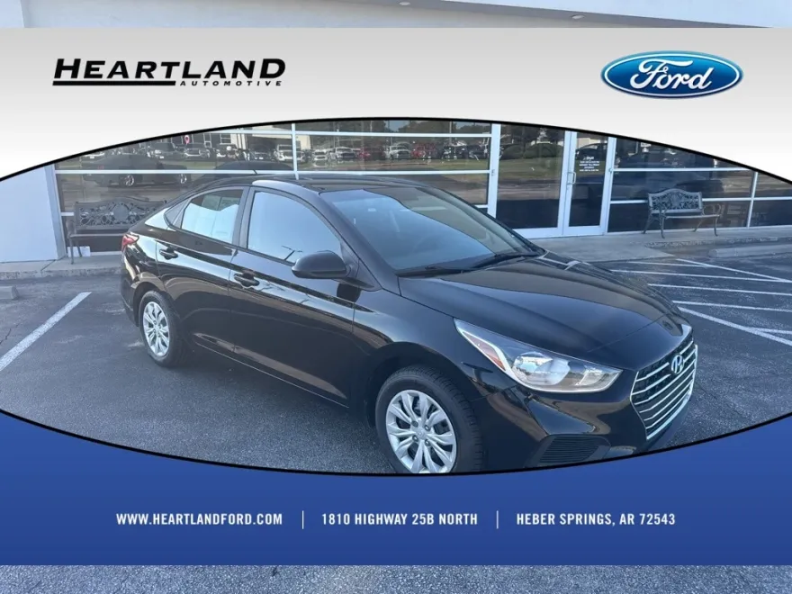 2021 Hyundai Accent SE photo 1