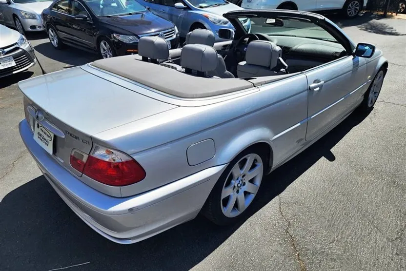 2003 Bmw 325Ci 3-Series photo 1