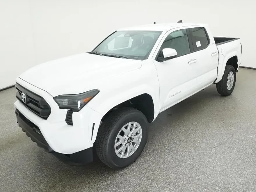 2025 Toyota Tacoma SR5 photo 1