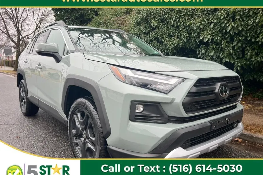 2022 Toyota RAV4 Adventure photo 1