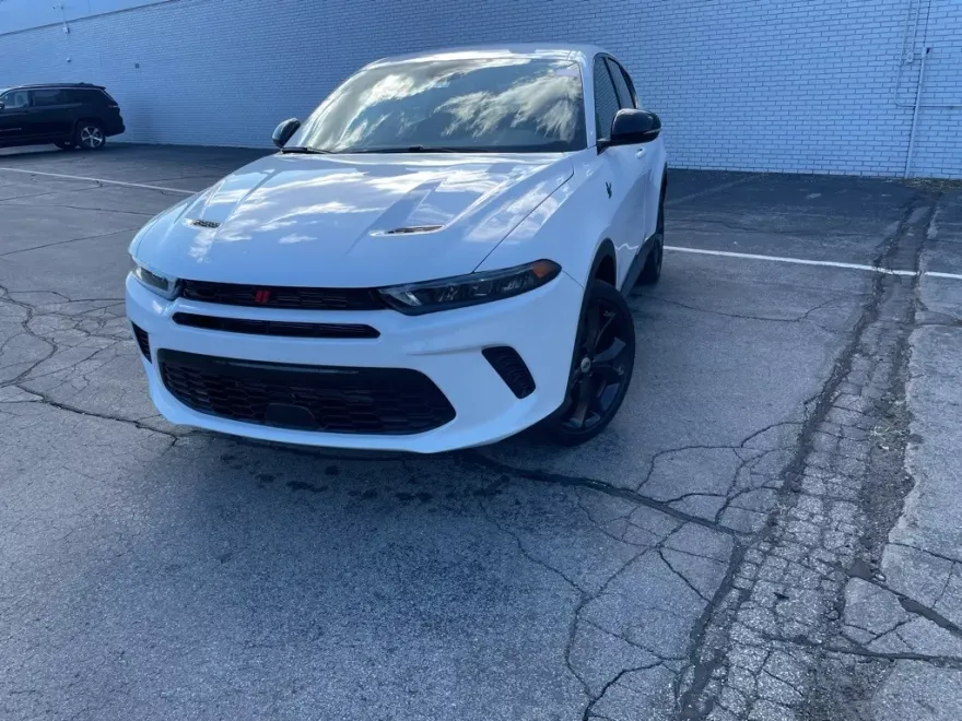 2024 Dodge Hornet GT photo 1