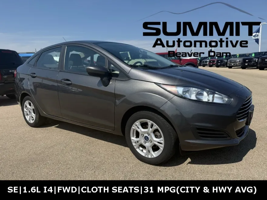 2017 Ford Fiesta SE photo 1