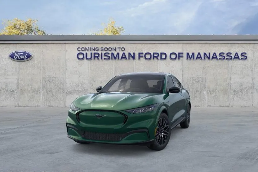 2025 Ford Mustang Mach-E Premium photo 1