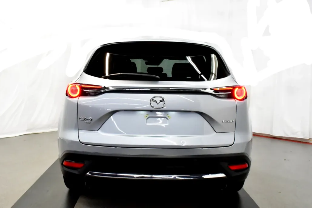 2023 Mazda CX-9 Grand Touring photo 1