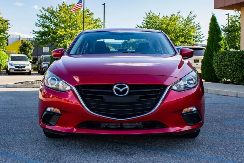 2016 Mazda Mazda3 i Sport photo 1