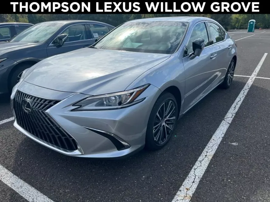 2025 Lexus ES 350 photo 1