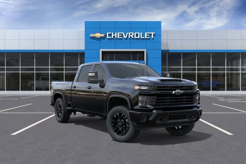 2026 Chevrolet Silverado 2500HD Custom photo 1