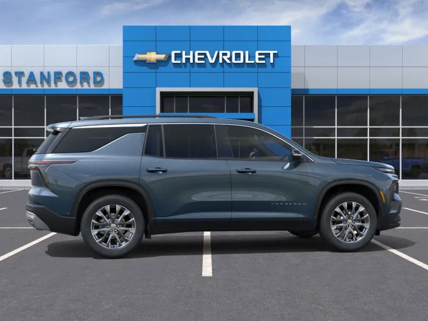 2026 Chevrolet Traverse photo 1
