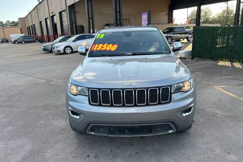 2018 Jeep Grand Cherokee Limited photo 1