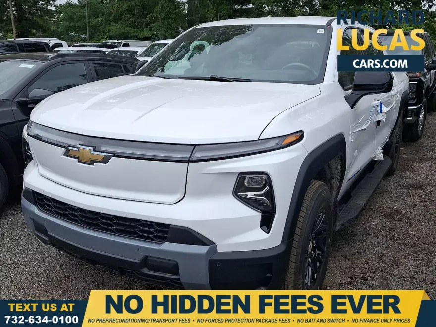 2026 Chevrolet Silverado EV LT photo 1