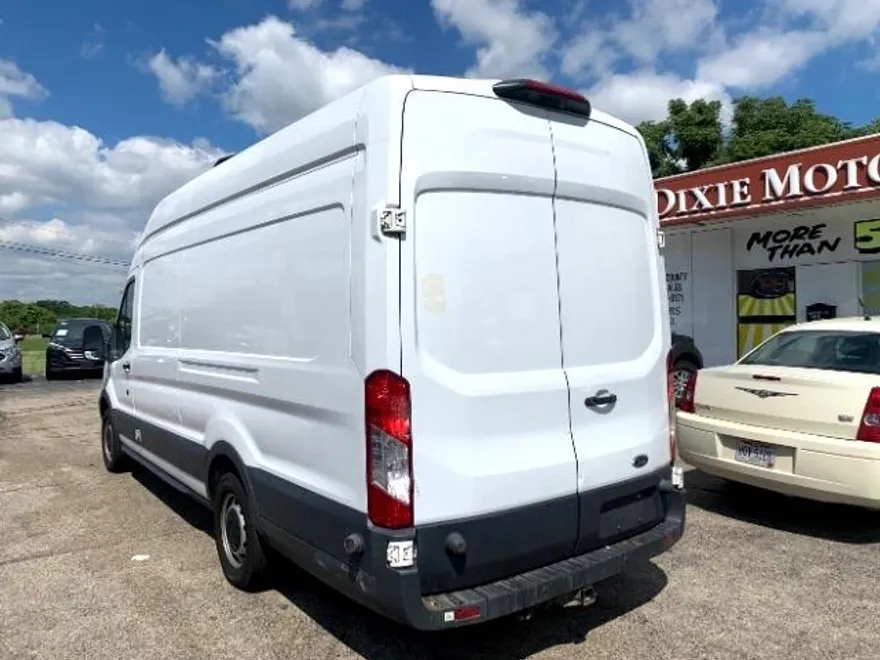 2018 Ford Transit photo 5