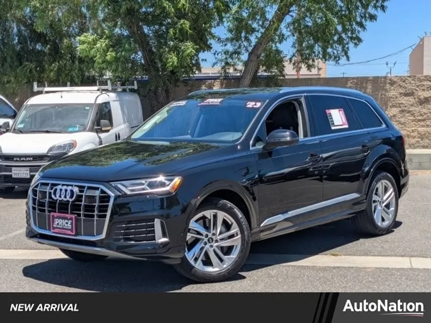 2023 Audi Q7 Premium 45 photo 1