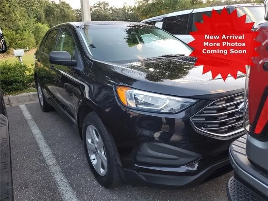 2020 Ford Edge SE photo 1