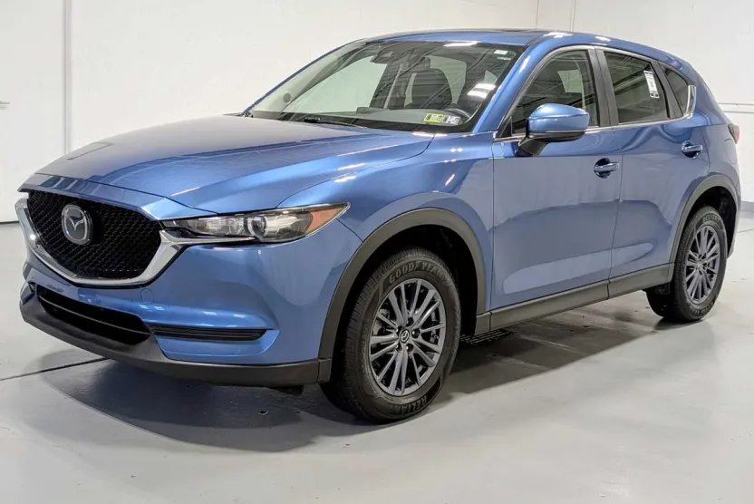 2019 Mazda CX-5 Touring photo 1